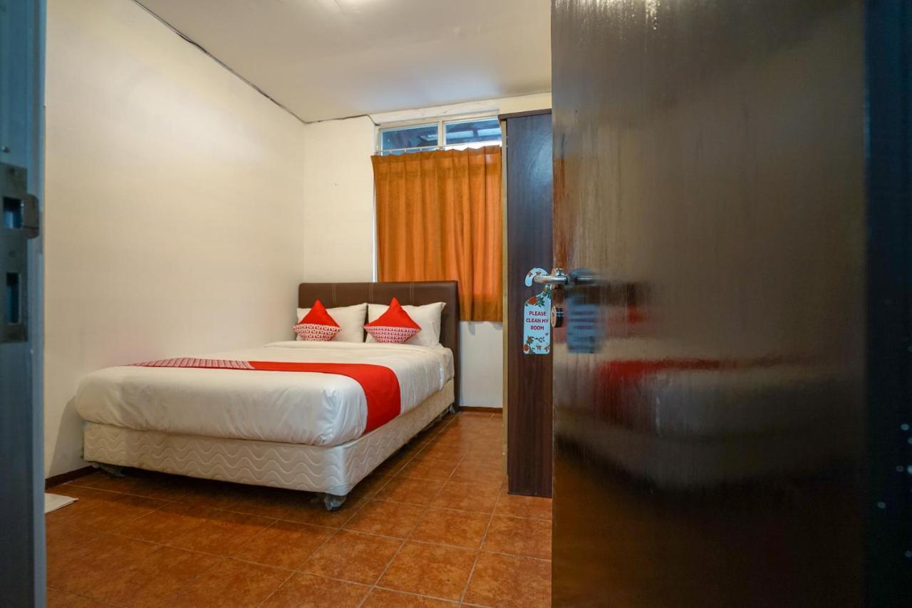 Super Oyo 1844 Bravo Residence Pangkal Pinang Exterior foto